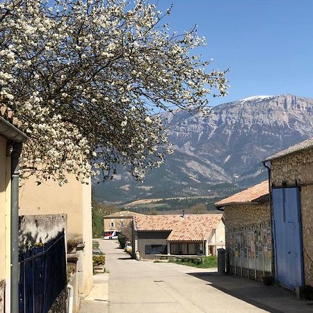 Вілла Gite Des Nals Montmaur-en-Diois Екстер'єр фото